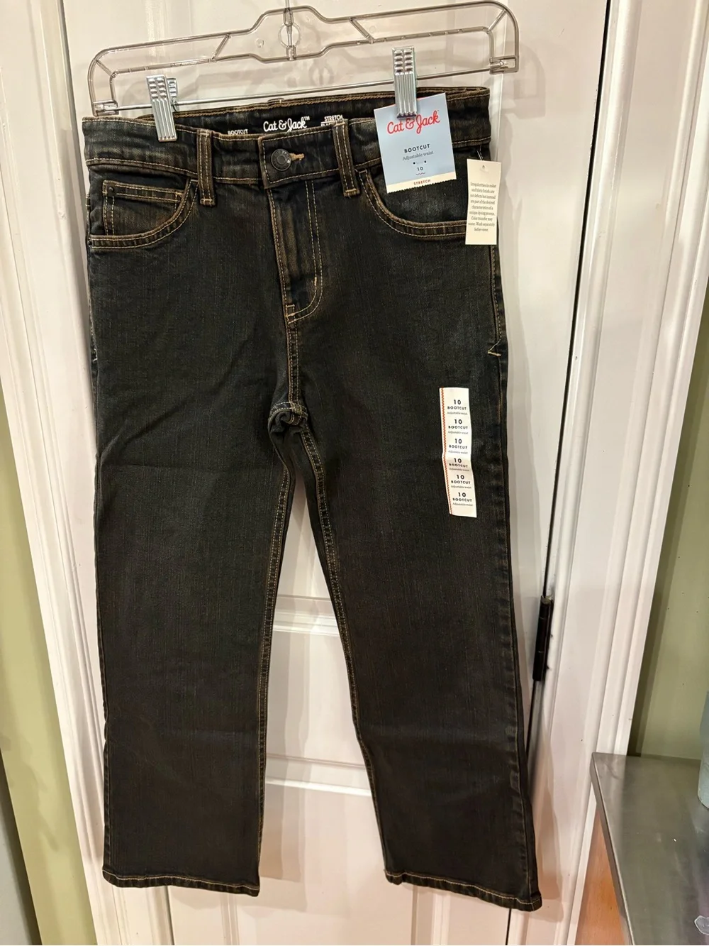NWT Cat & Jack unisex Dark blue with brown on edges Bootcut Jeans size 10 TR168